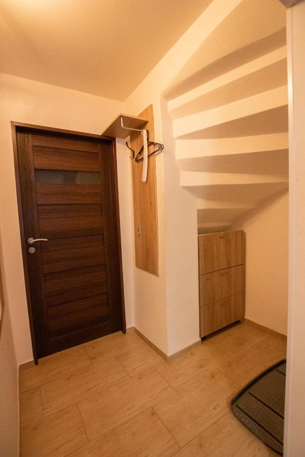Apartment Blehovi Mala Velen エクステリア 写真