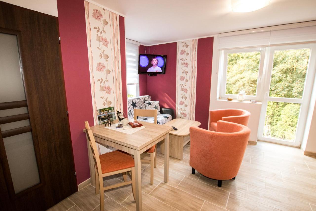 Apartment Blehovi Mala Velen エクステリア 写真