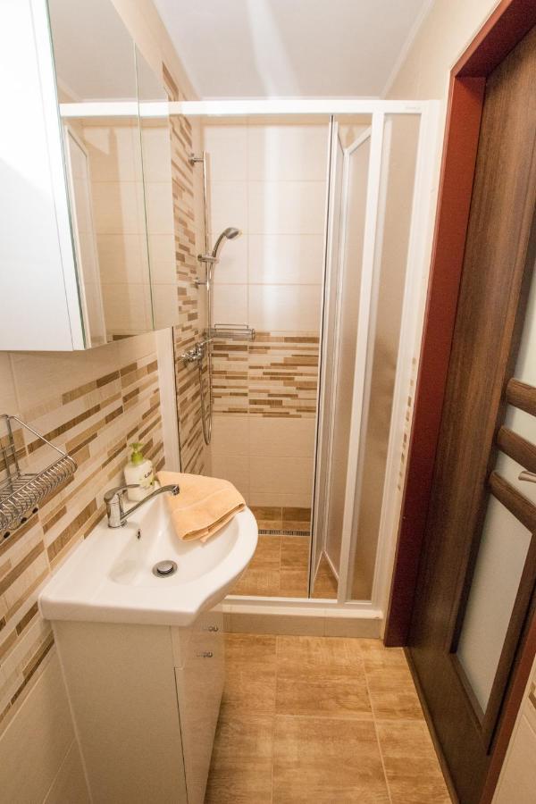 Apartment Blehovi Mala Velen エクステリア 写真